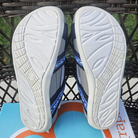 NWT Womens Baretraps Deserae Slip On Slide Sandal size 8.5M Navy Blue - Picture 8 of 11